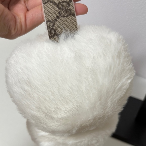 Upcycled Gucci White Fur Earmuffs - Picture 6 of 6